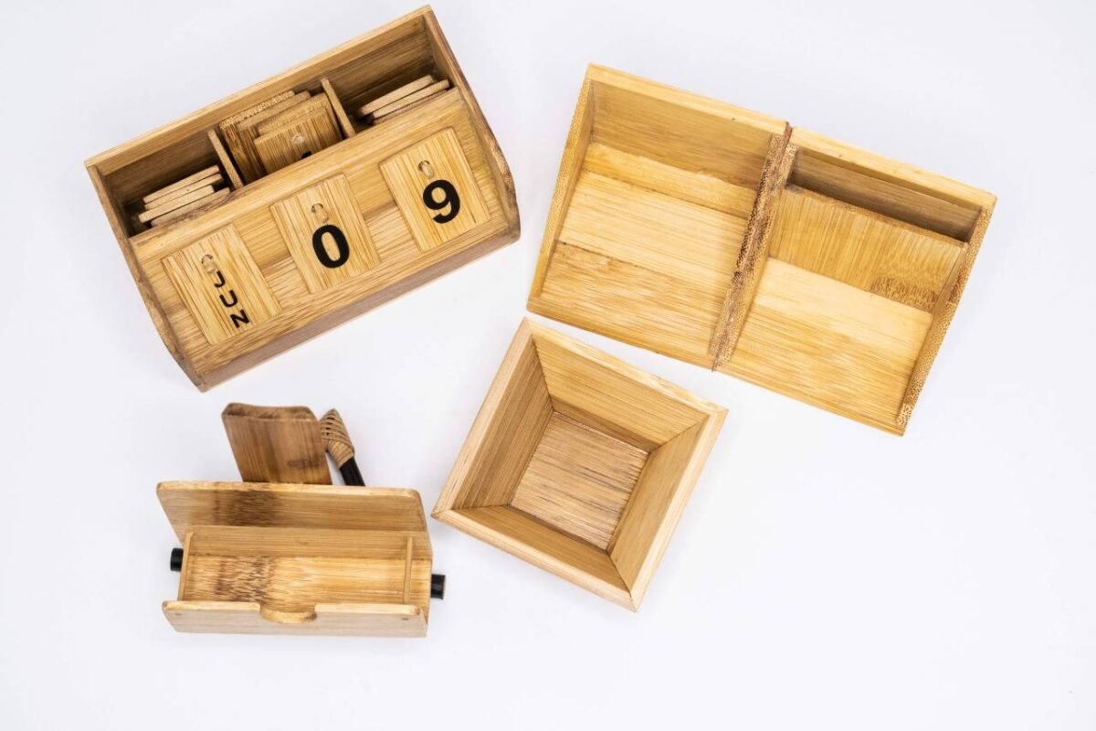 Bamboo Calendar - Image 5