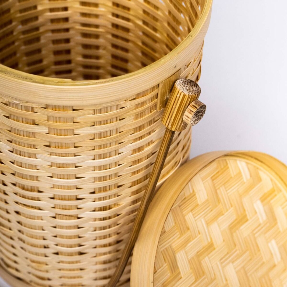 Bamboo Food Container with Lid And Handle - Image 4